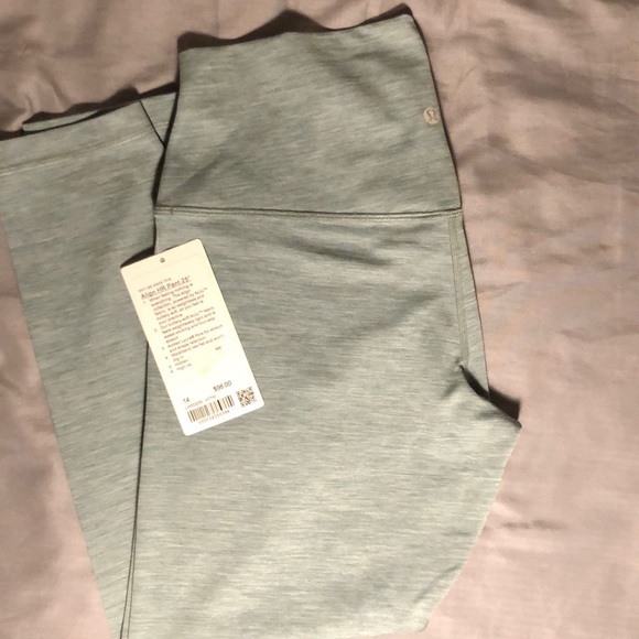 lululemon athletica Pants - NWT lululemon Align HR Pant 25. Size 14. Green/Heathered Tidewater Teal.